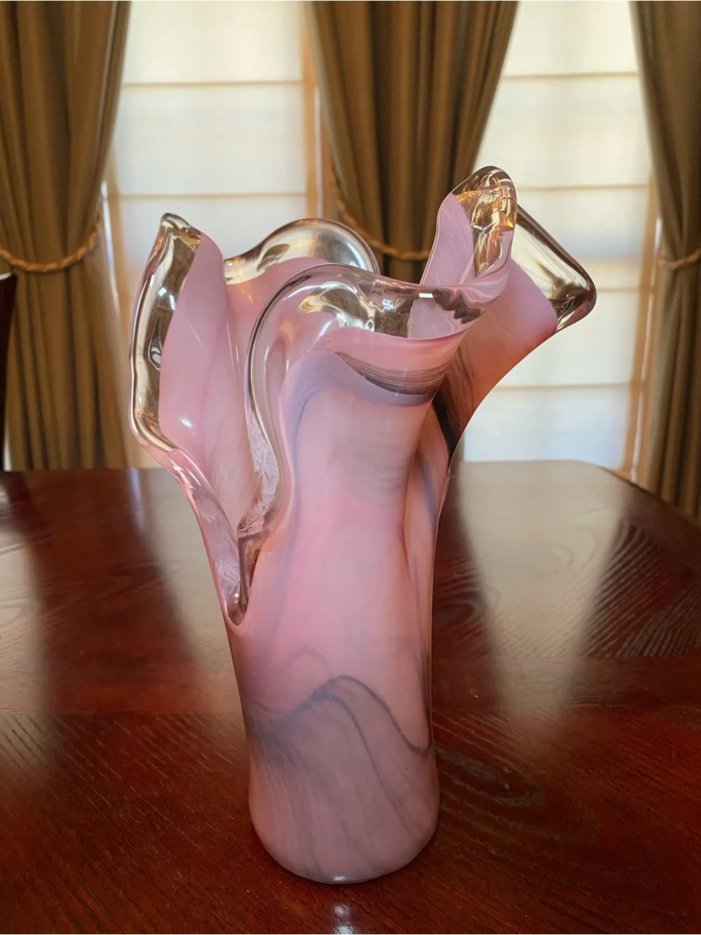 Unbrandrd elegant handblown